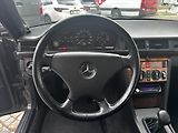 Mercedes-Benz 124 124 230 CE - náhled 10