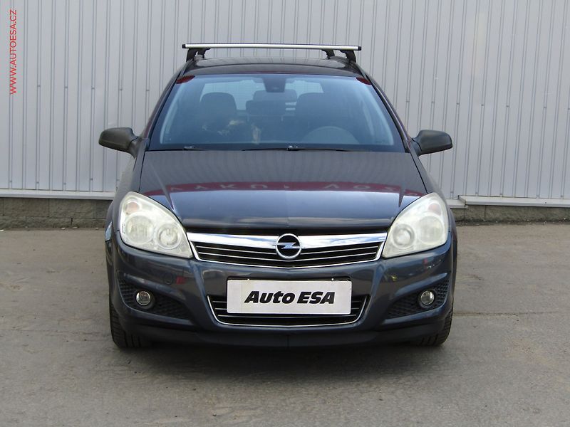 Opel Astra (2007) 1.6 i, AC, temp - fotka 2 z 16