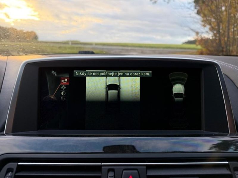 BMW Řada 6 650i xDrive, GC,CZ,TOP VÝBAVA - fotka 29 z 37