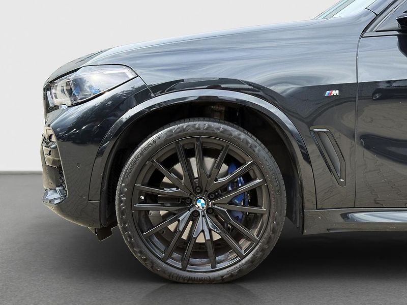 BMW X5 xDrive30d - fotka 20 z 20