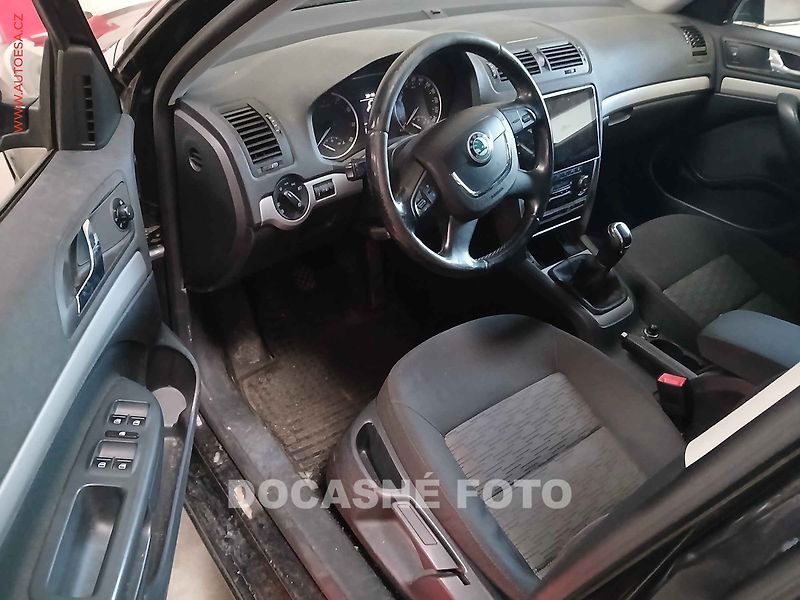 Škoda Octavia (2013) 1.4 TSI, autoAC - fotka 3 z 3