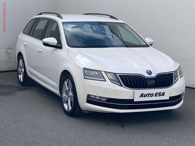 Škoda Octavia (2019) 1.6 TDi, ČR, Style, LED - fotografie inzerátu