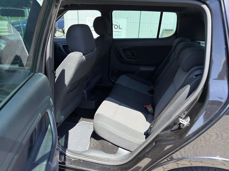 Škoda Fabia Monte Carlo 1.2 TSI 63 kW - fotka 7 z 14