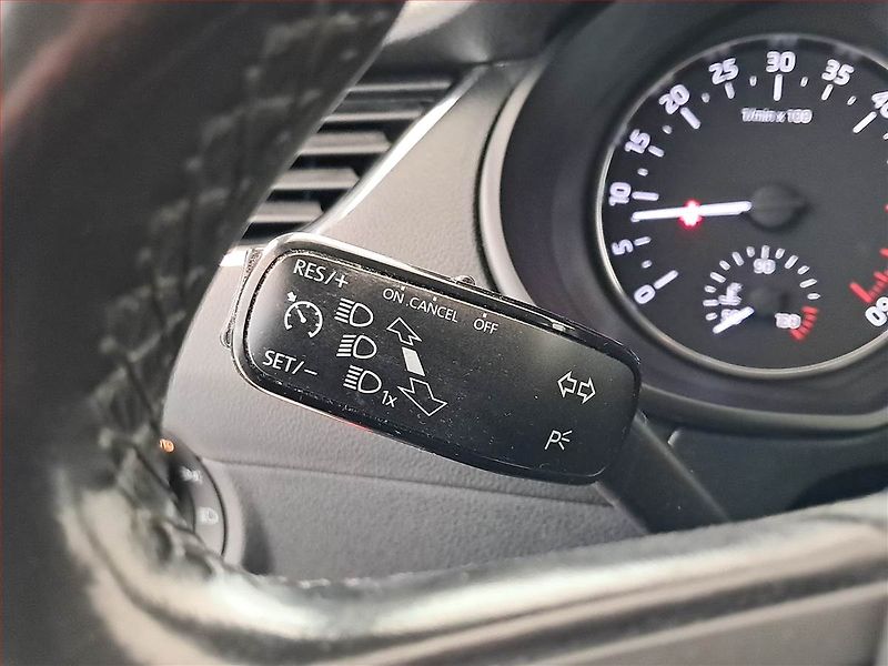Škoda Octavia (2013) Elegance 2.0 TDI, Automat - fotka 18 z 20