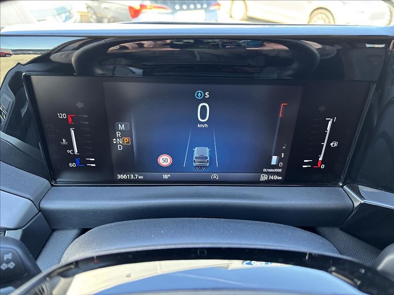 Ford Tourneo Custom 2,0 EcoBlue 125kW TitaniumX L1 - fotka 31 z 44