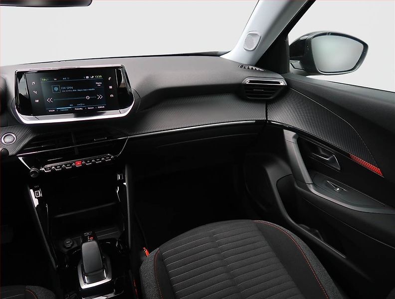 Peugeot 2008 (2021) Active 50 kWh, SoH 90% - fotka 8 z 22