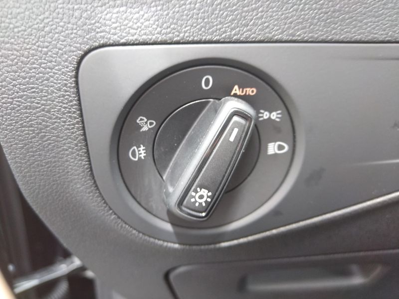 Volkswagen Tiguan Life 1.5 TSI 110kW - fotka 17 z 27