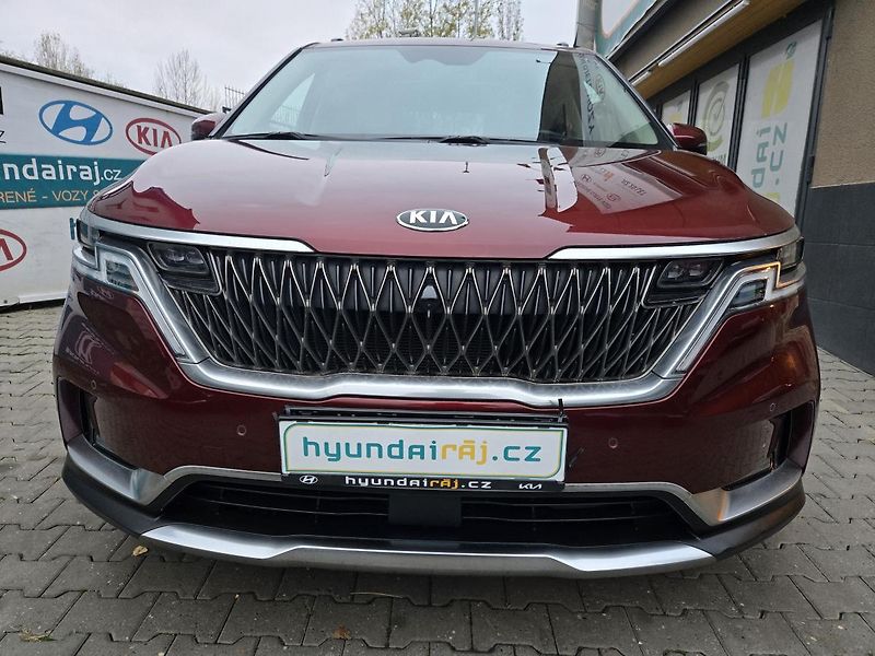 Kia Carnival 9 míst-TOP výbava - SKLADEM - fotka 3 z 27