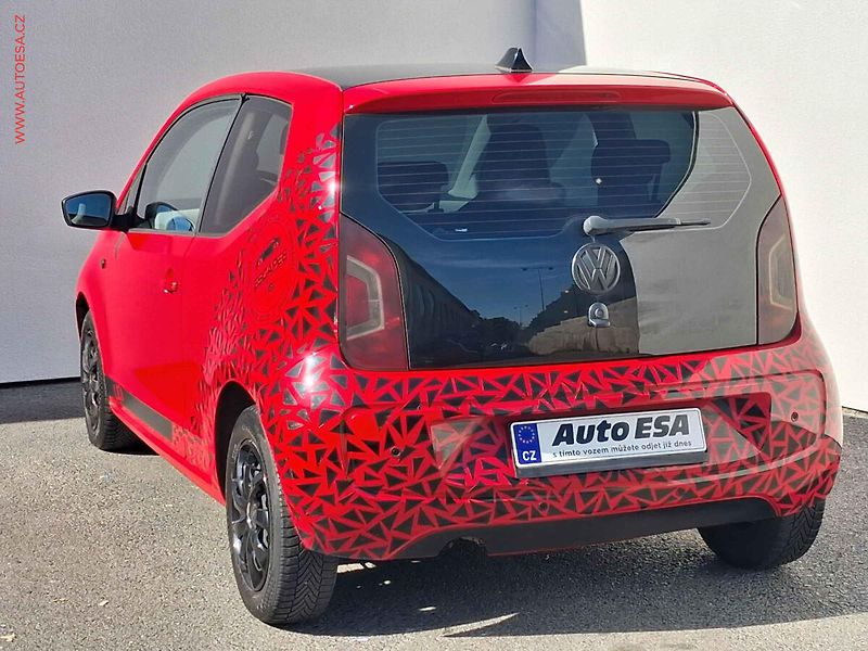 Volkswagen up! (2012) 1.0 MPi, AC, park.asist - fotka 6 z 15