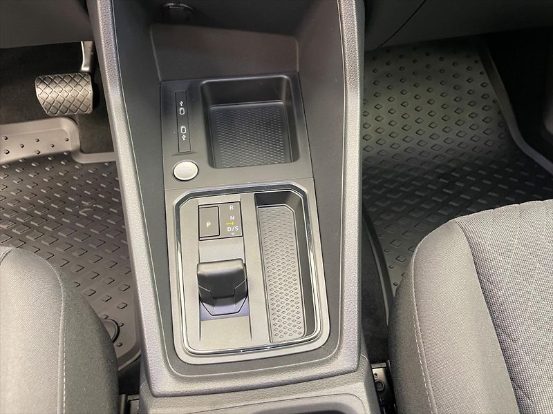 Volkswagen Caddy (2026) Life 1,5 TSI DSG - fotka 11 z 25