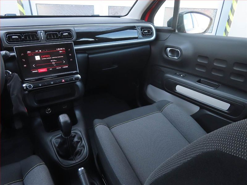 Citroën C3 (2021) 1.2 PureTech, Serv.kniha - fotka 8 z 19