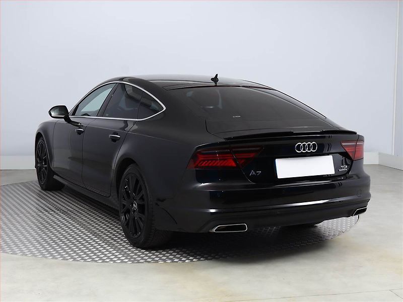 Audi A7 (2017) 3.0 TDI - fotka 4 z 25
