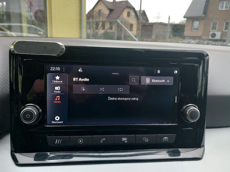 Seat Ibiza (2022) 1.MAJ. SERVISKA  ODPOČET ! - fotka 30 z 42