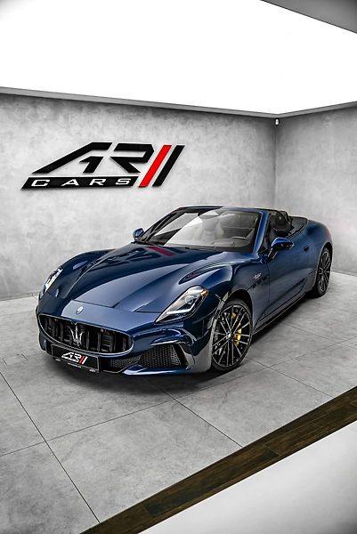 Maserati GranCabrio Trofeo - fotka 9 z 32