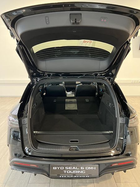 BYD Seal 6 (2025) DM-i Touring Comfort - fotka 9 z 30