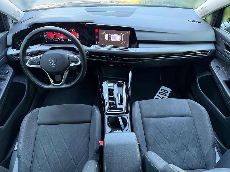 Volkswagen Golf Variant (2023) STYLE 2.0TDI 110kW DSG TAŽNÉ  - fotka 9 z 11