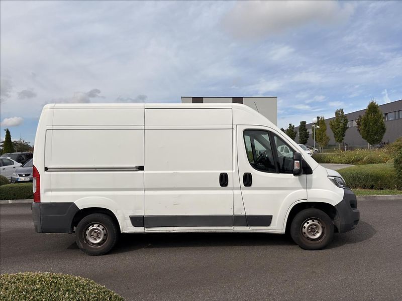 Citroën Jumper 2,2 HDI  L2H2 - fotka 7 z 23