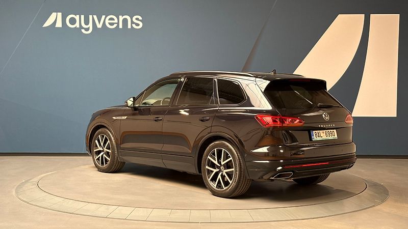Volkswagen Touareg R-Line 3.0 TDI Tiptronic - fotka 3 z 15