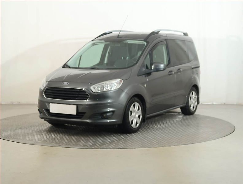 Ford Tourneo Courier (2016) Trend 1.0 EcoBoost, 5Míst, ČR - fotka 2 z 13