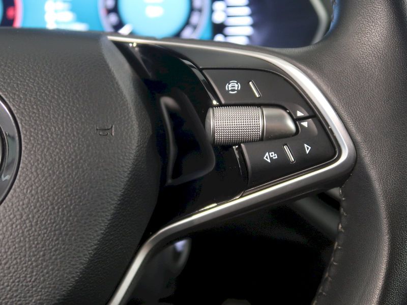 Škoda Octavia (2024) SELECTION 2.0TDI 85kW MATRIX - fotka 12 z 33