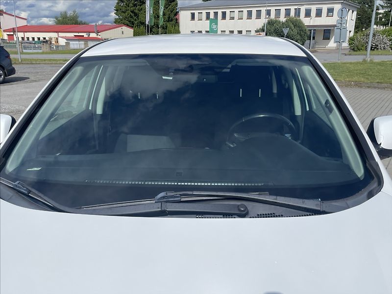 Honda CR-V 2,2 i-DTEC 4x4 Tažné Klima, be - fotka 27 z 35