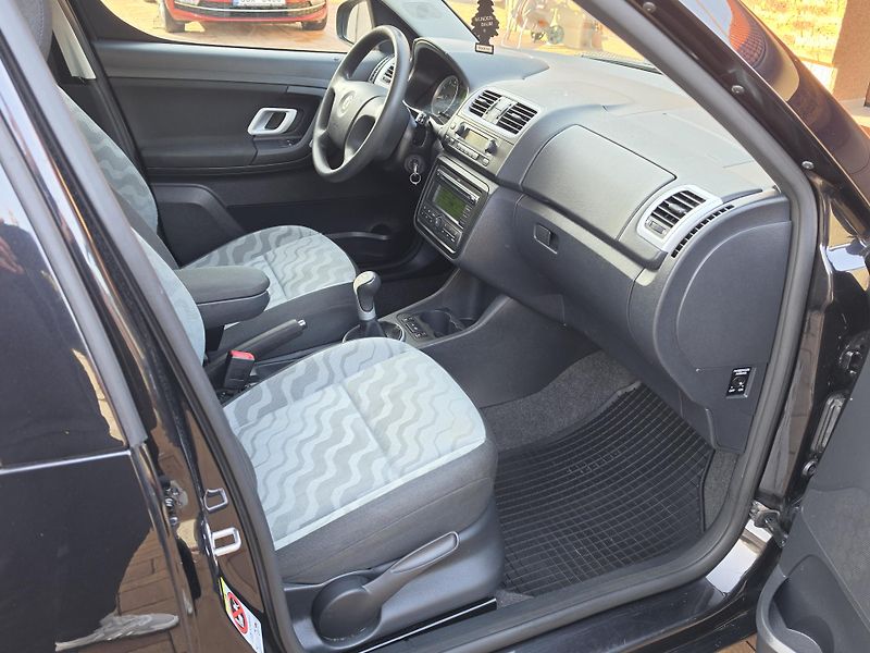 Škoda Roomster (2008) 1.4i 16V STYLE*PO ROZVODECH* - fotka 34 z 46