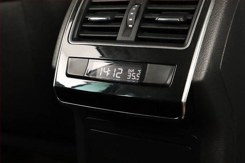 Škoda Superb (2018) 2.0 TDI, Automat, Navi - fotka 13 z 19