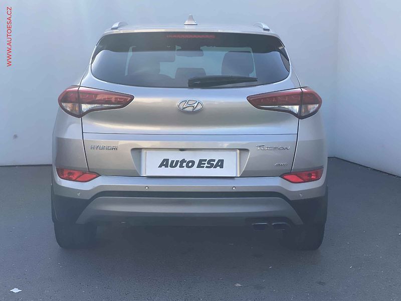 Hyundai Tucson (2018) 1.6T-GDi 4x4, ČR, Navi - fotka 5 z 19