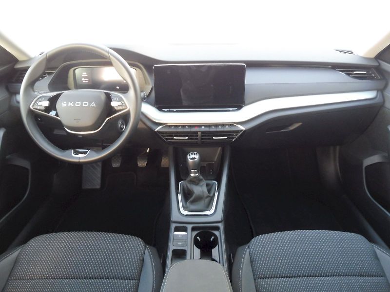 Škoda Octavia (2025) Combi Selection 2,0 TDI 85kW - fotka 5 z 28