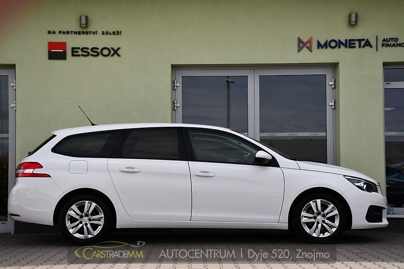 Peugeot 308 SW 1.5BlueHDi ACTIVE CARPLAY - fotka 6 z 47