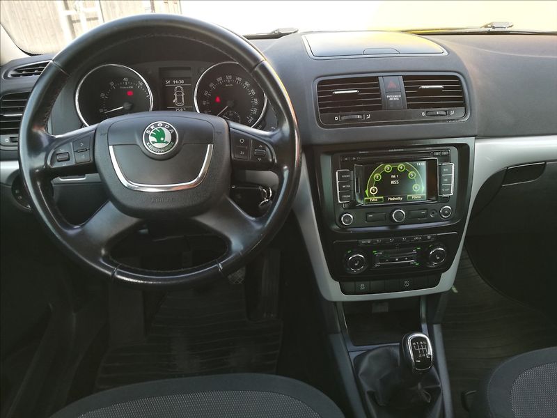 Škoda Yeti 1,2 TSI Ambiente - fotka 4 z 16