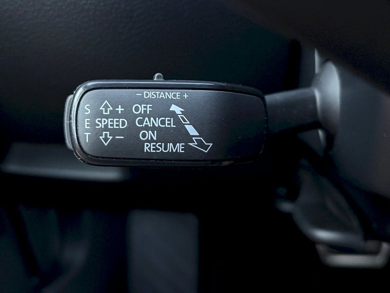 Škoda Superb (2021) 2.0 TSI 140kW SportLine - fotka 14 z 35