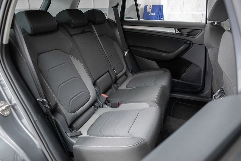Škoda Kodiaq 2.0 TDI 110 DSG*TAŽNÉ*WEBASTO* - fotka 12 z 44