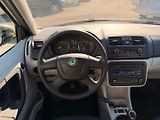Škoda Fabia (2011) 1.2TSI 77kW Ambition+ - náhled 14