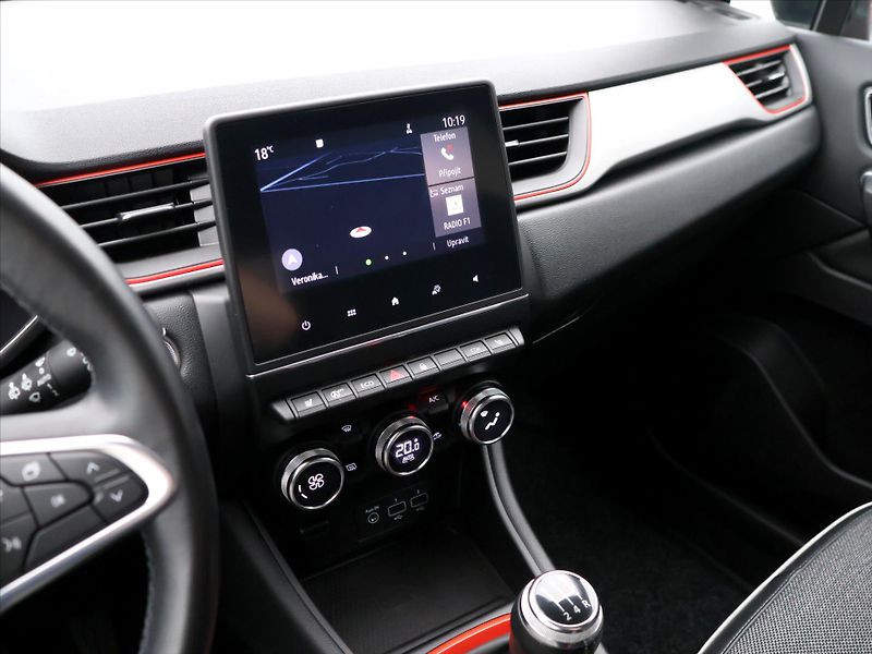Renault Captur 1,0 TCe 74kW CZ Intens 1.Maj. - fotka 20 z 33