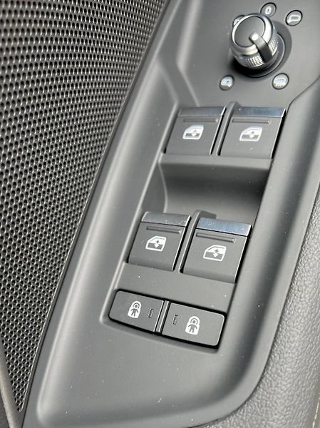 Audi S3 (2024) QUATTRO 2024 MATRIX S-LINE - fotka 23 z 46