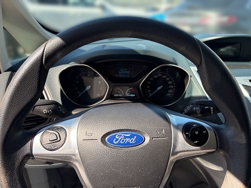 Ford C-MAX - fotka 5 z 19