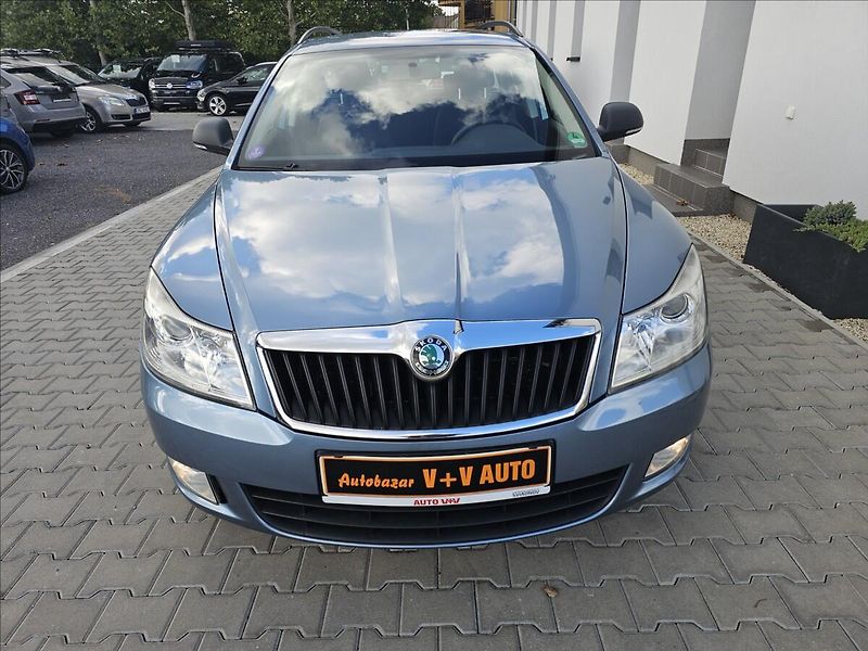 Škoda Octavia II 1,6 MPi75KW KLIMA TZ STK - fotka 2 z 38