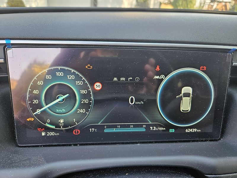 Hyundai Tucson (2021) 1,6 T-GDI 110 kW, manuál, ČR - fotka 9 z 37