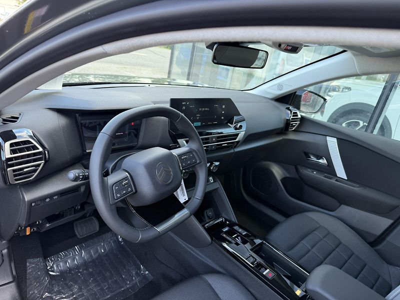 Citroën C4 (2026) PLUS Hybrid 145k Automatic     - fotka 6 z 11