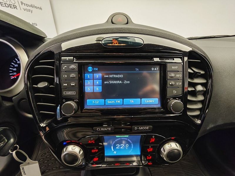 Nissan Juke 1.6 Acenta Automat - fotka 24 z 33