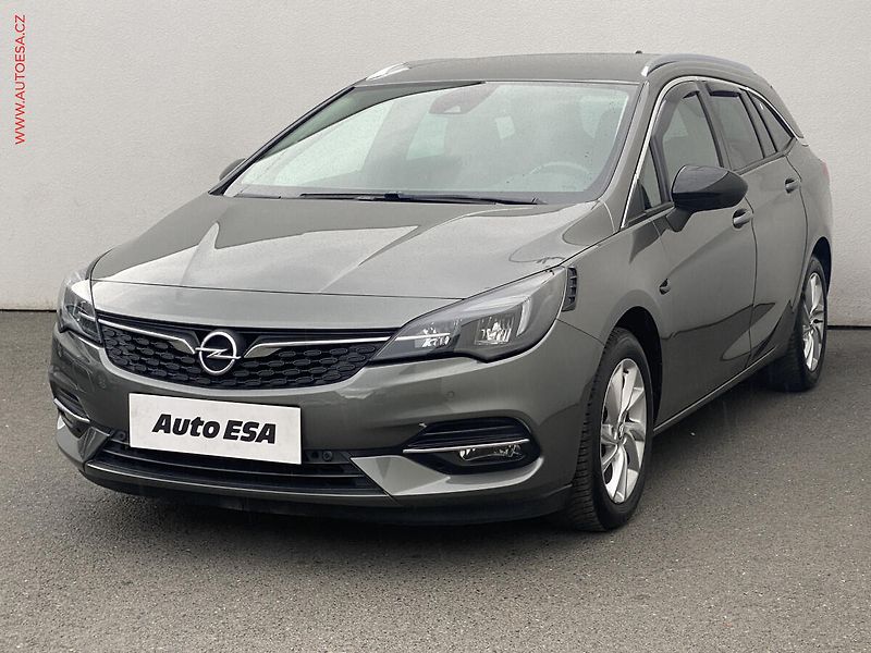 Opel Astra (2021) 1.2 T, Sport, LED, kamera - fotka 3 z 18