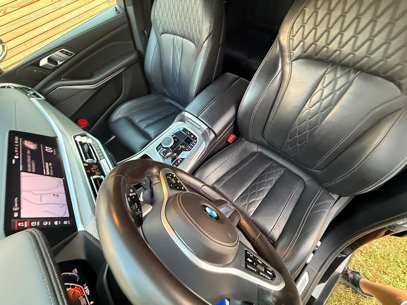 BMW X5 (2020) - fotka 12 z 13