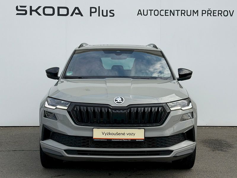 Škoda Karoq (2023) 2.0 TSI 140kW DSG SportLine - fotka 4 z 35