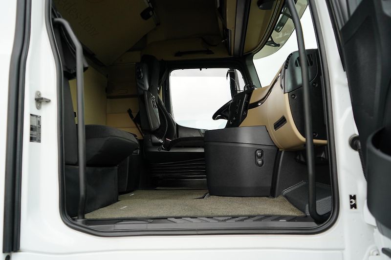 Mercedes-Benz Actros (2023) L / 1848 / E 6 / MP 5 / ACC /  - fotka 52 z 52