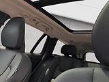 Volvo V60 B4 Plus Dark - náhled 16