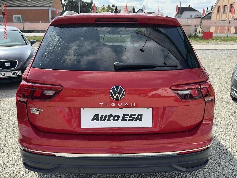 Volkswagen Tiguan Allspace (2022) 1.5 TSi, 1.maj,ČR, Life - fotka 5 z 18