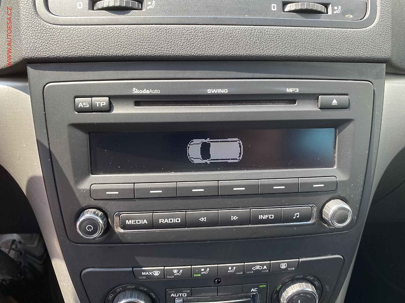 Škoda Yeti (2010) 1.2 TSi, Experience, DSG - fotka 17 z 17