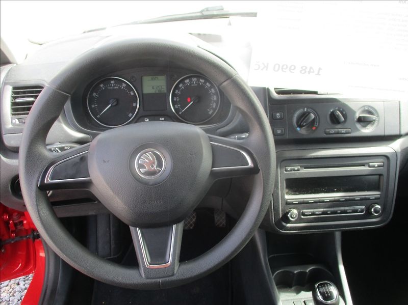 Škoda Fabia 1,2 TSI, 77kW, klima,servis, - fotka 13 z 23