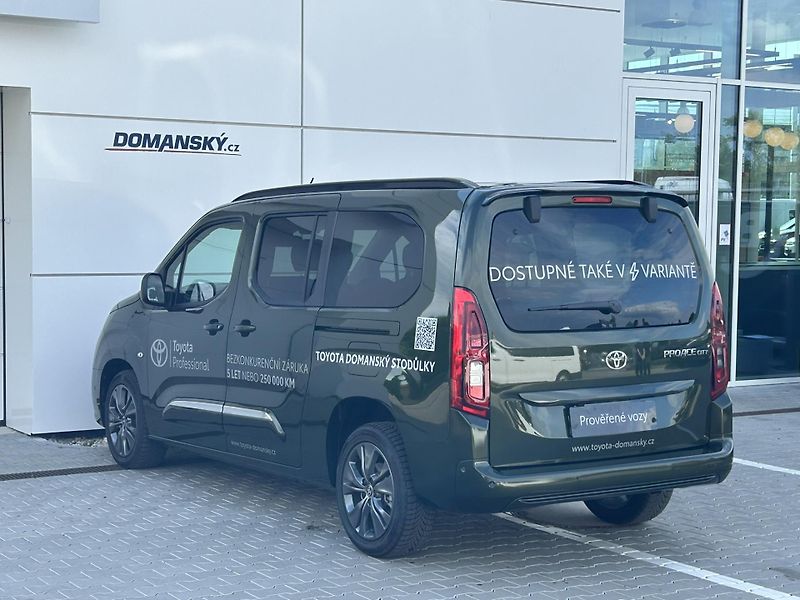 Toyota ProAce City Verso (2026) LONG VIP 1,5D 130k AT 7 MÍST - fotka 3 z 14